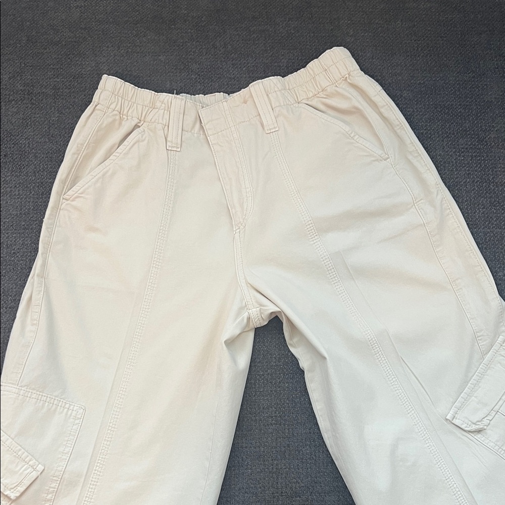 BDG Beige Cargo Pants